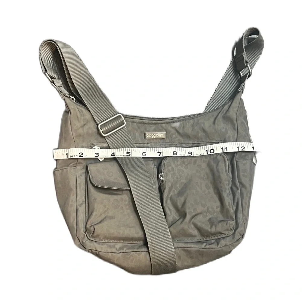 Baggallini Gray animal print Crossbody Bag